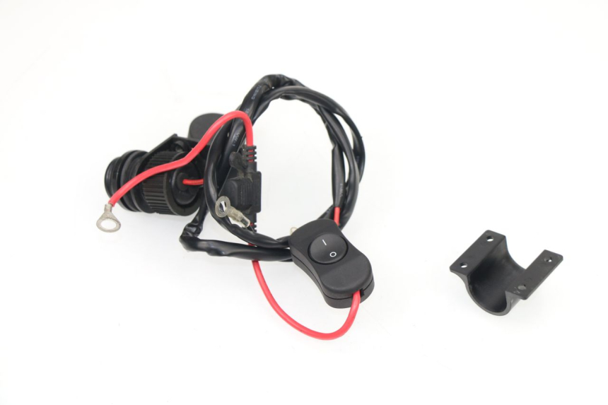 photo de PRISE ALLUME CIGARE YAMAHA XJR 1300 (1998 - 2002)