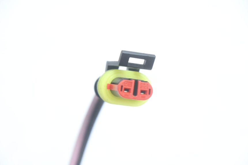 photo de PRISE USB PIAGGIO MP3 HPE 530 (2022 - 2026) - Gros plan technique
