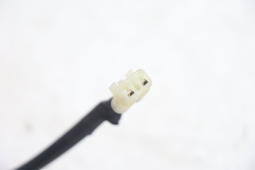 photo de PRISE USB KYMCO LIKE 4T 50 (2019 - 2025) - Gros plan technique