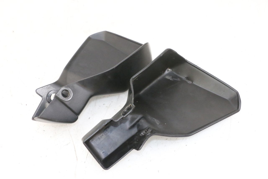 photo de PROTEGE MAIN SUZUKI DL V STROM 1000 (2002 - 2007) - Autre angle de vue