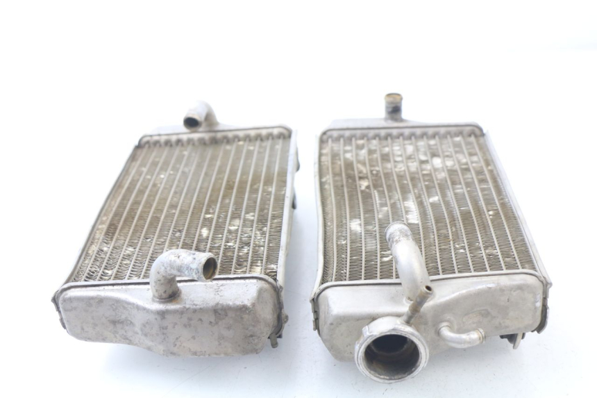photo de RADIATEUR HONDA CRF CR-F 450 (2001 - 2005)
