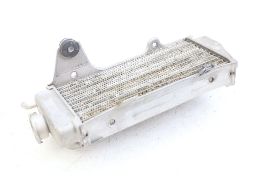 photo de RADIATEUR DROIT HONDA CRF CR-F 450 (2009 - 2012)