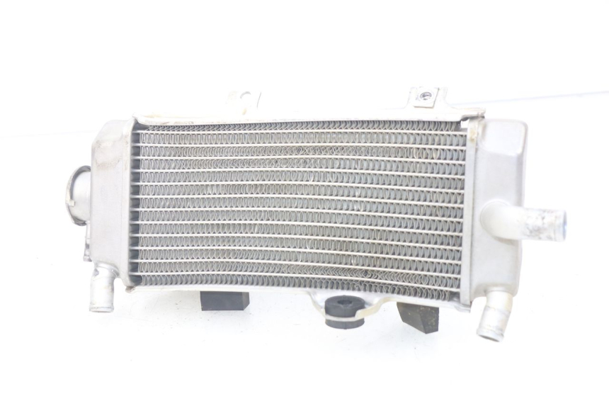 photo de RADIATEUR DROIT HONDA CRF 250 (2010 - 2013) - Détail de la pièce