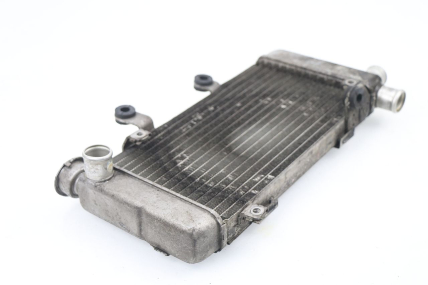 photo de RADIATEUR DROIT HONDA VTR F FIRESTORM 1000 (1997 - 2001)