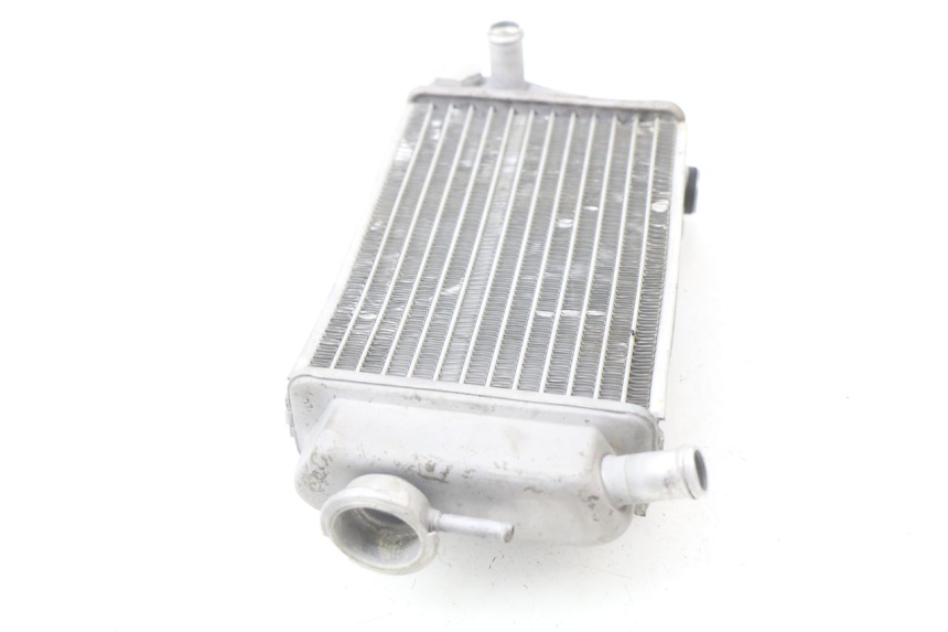 photo de RADIATEUR DROIT ASIAWING NC ENDURO 250 (2015 - 2021) - Points de fixation