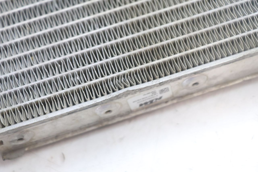 photo de RADIATEUR DROIT KTM SX 85 (2018 - 2024) - Zoom composants