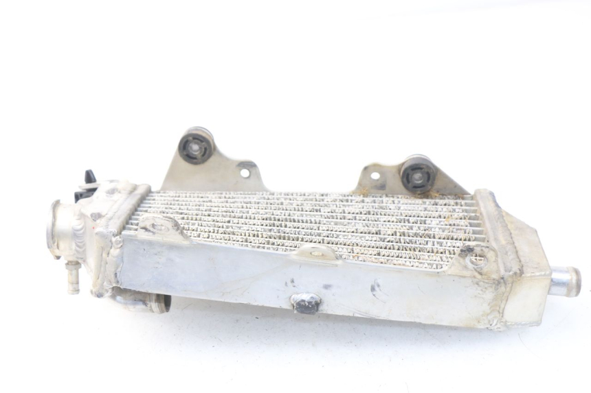photo de RADIATEUR DROIT YAMAHA YZ-F YZF 250 (2014 - 2018)