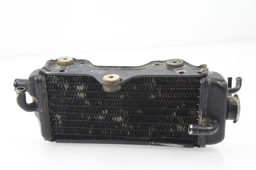 photo de RADIATEUR DROIT YAMAHA YZ 125 (1994 - 1997)