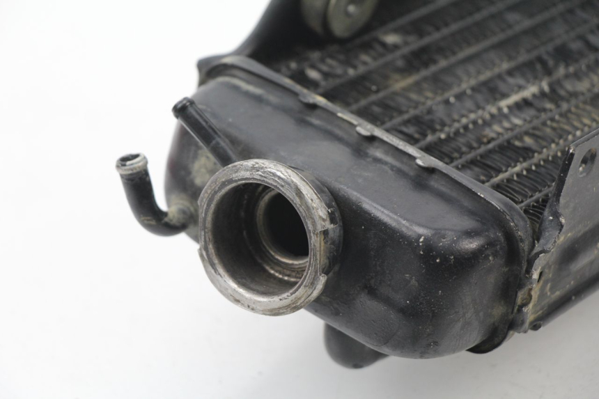 photo de RADIATEUR DROIT YAMAHA YZ 125 (1994 - 1997)