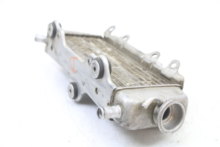 photo de RADIATEUR DROIT YAMAHA YZ 125 (2006 - 2016)