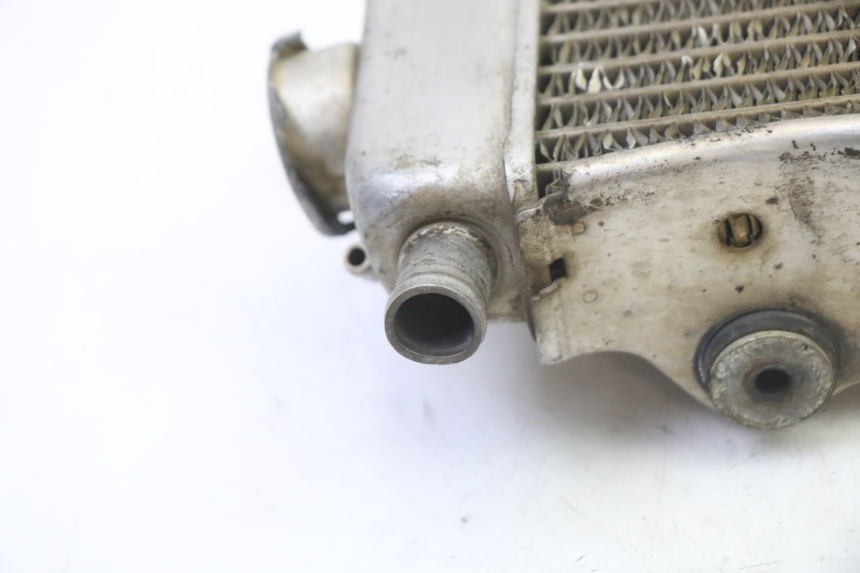 photo de RADIATEUR DROIT YAMAHA YZ 125 (1998 - 2005)