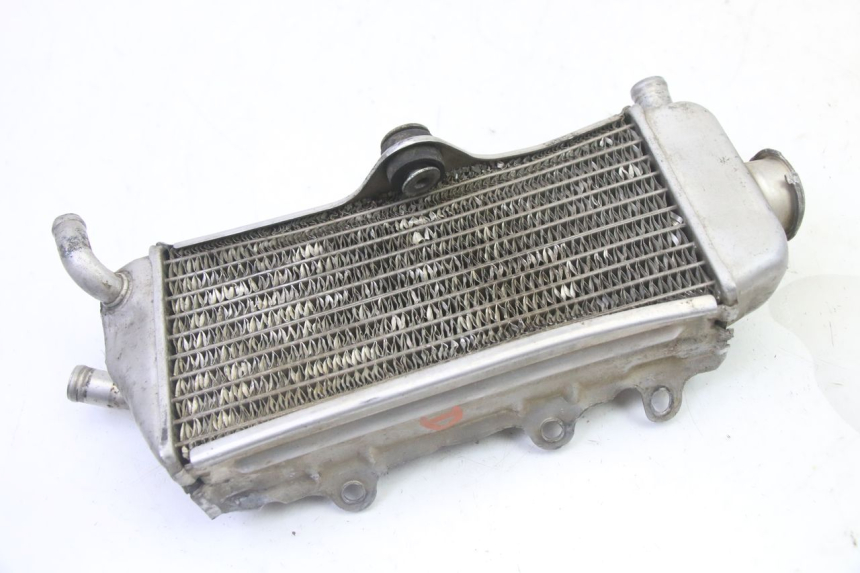 photo de RADIATEUR DROIT YAMAHA YZ 125 (1998 - 2005)