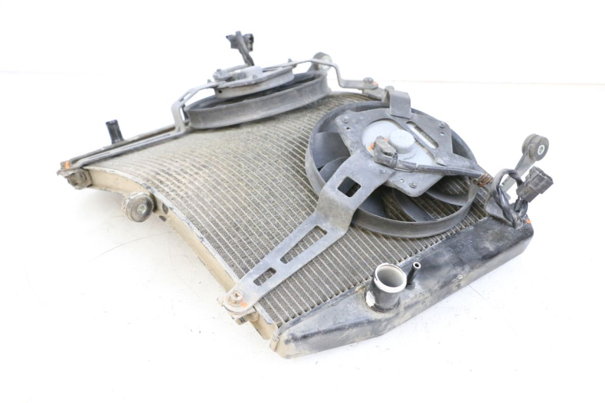 photo de RADIATEUR YAMAHA FJR ABS 1300 (2006 - 2012) - Autre angle de vue