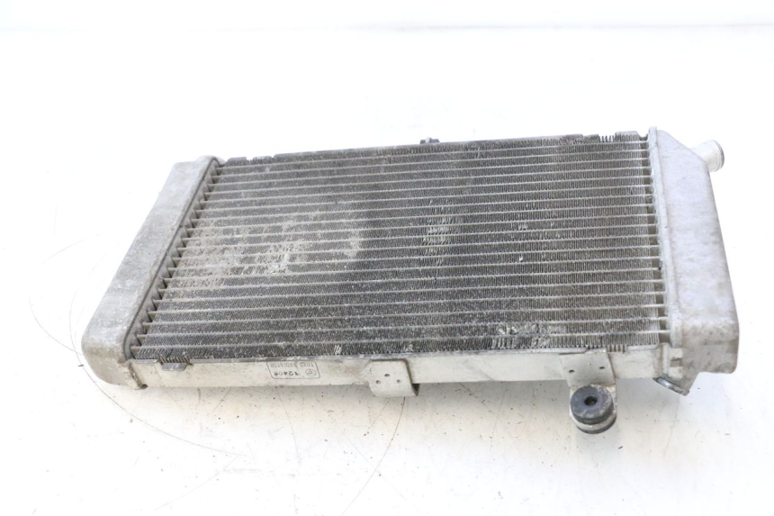 photo de RADIATEUR HONDA FJS SILVER WING SILVERWING 400 (2005 - 2008) - État de surface