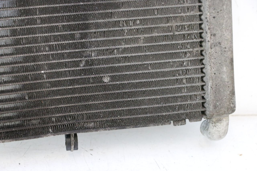 photo de RADIATEUR HONDA FJS SILVER WING SILVERWING 400 (2005 - 2008) - Focus structure