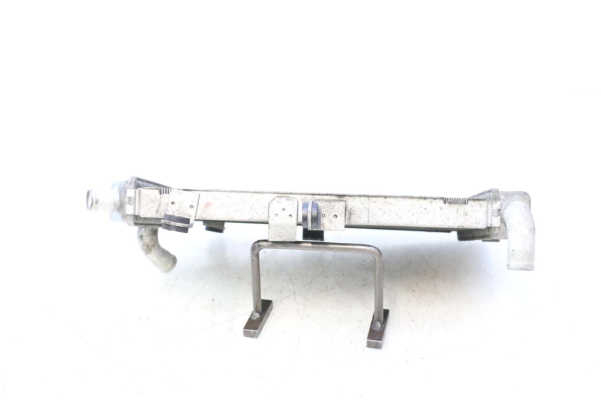 photo de RADIATEUR HONDA FJS SILVER WING SILVERWING 400 (2005 - 2008) - Zoom état d’usage