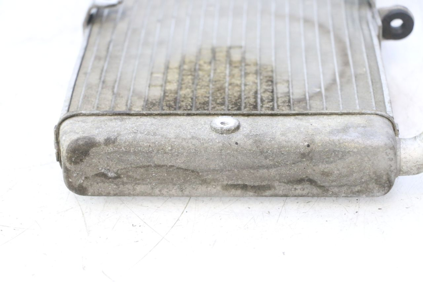 photo de RADIATEUR HONDA FJS SILVER WING SILVERWING 400 (2005 - 2008) - État de surface