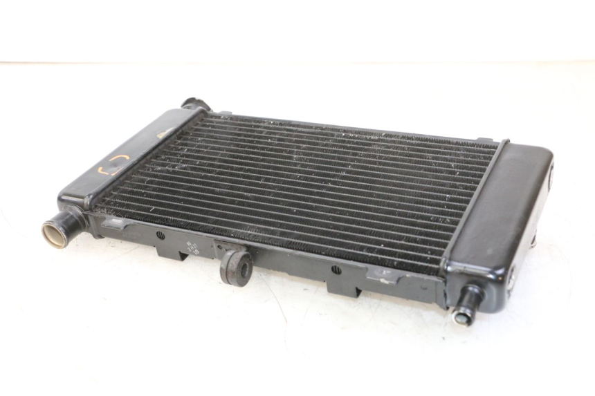 photo de RADIATEUR YAMAHA FZ6 N FAZER 600 (2004 - 2006)