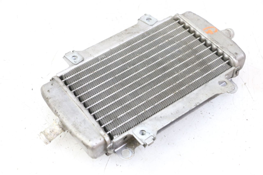 photo de RADIATEUR GAUCHE PIAGGIO VESPA GRANTURISMO 200 (2004 - 2005)
