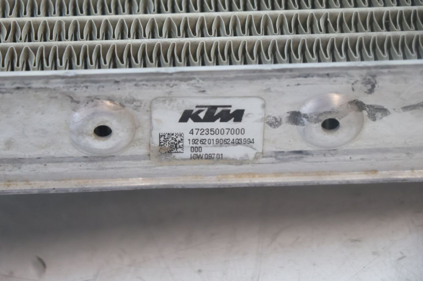 photo de RADIATEUR GAUCHE KTM SX 85 (2018 - 2024) - Autre angle de vue