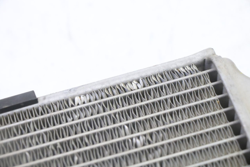 photo de RADIATEUR GAUCHE YAMAHA YZ-F YZF 250 (2014 - 2018)