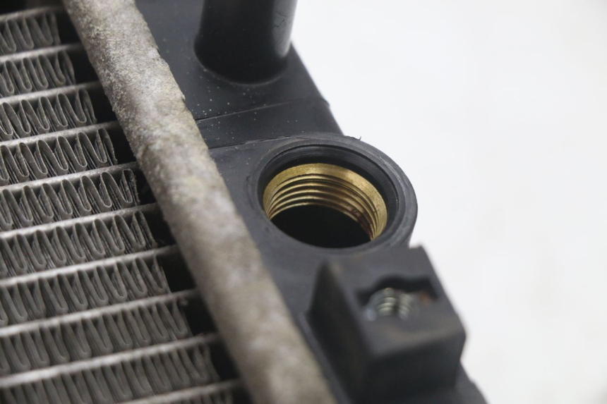 photo de RADIATEUR SYM GTS EVO 125 (2009 - 2013) - Autre angle de vue
