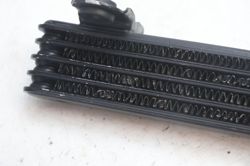photo de RADIATEUR HUILE SUZUKI DR S 600 (1985 - 1989) - Pièce contrôlée