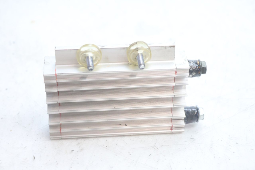 photo de RADIATEUR HUILE MINI MX DRIFT 150 - Zoom état d’usage