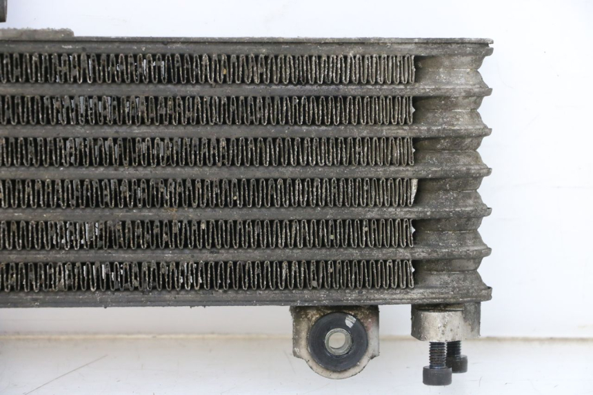 photo de RADIATEUR HUILE SUZUKI GSXR GSX-R 1000 (2003 - 2004) - Détails caractéristiques