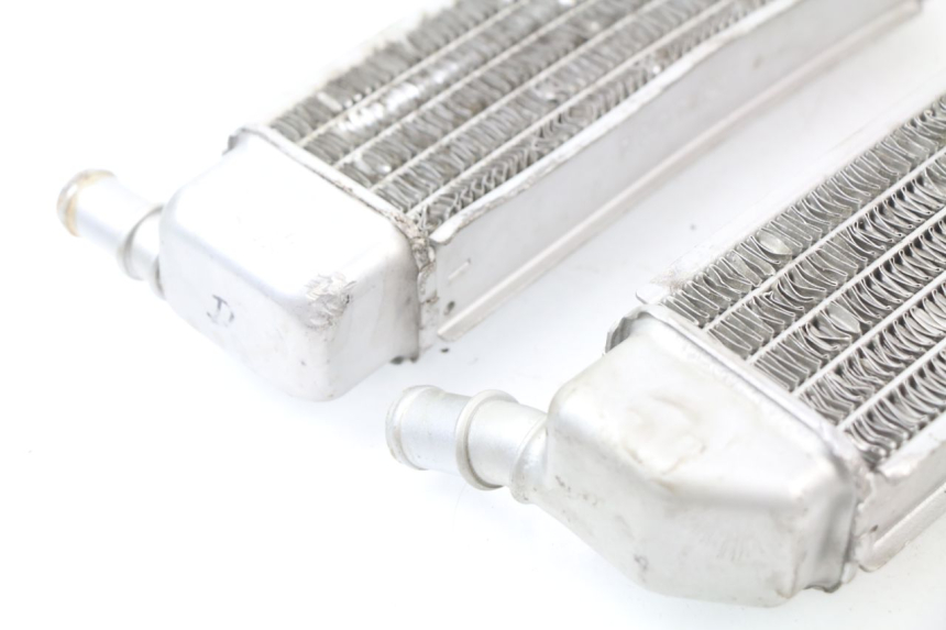 photo de RADIATEUR PEUGEOT LUDIX BLASTER 50 (2006 - 2014)
