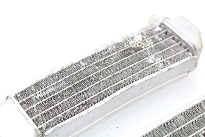 photo de RADIATEUR PEUGEOT LUDIX BLASTER 50 (2006 - 2014)
