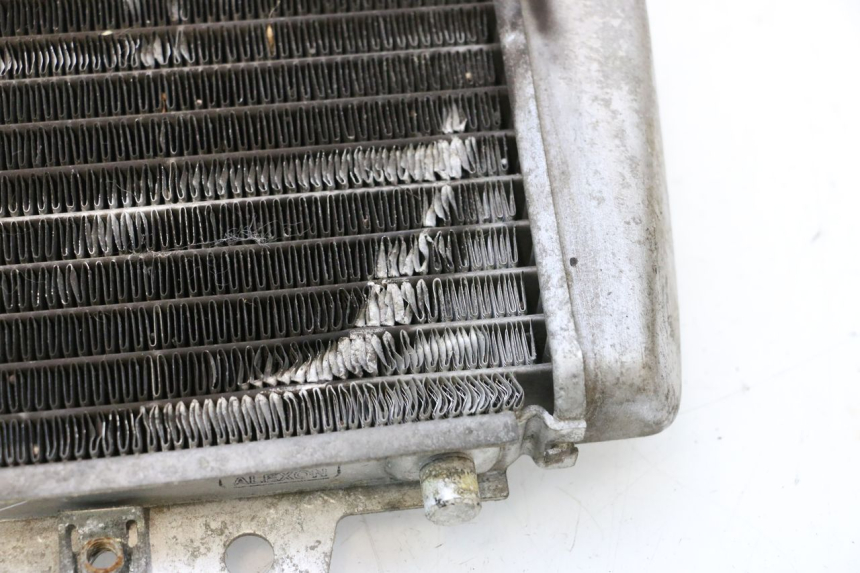 photo de RADIATEUR PIAGGIO MP3 125 (2006 - 2014) - Pièce contrôlée