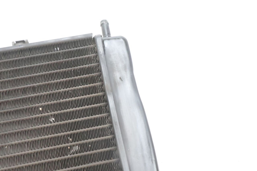 photo de RADIATEUR PIAGGIO MP3 500 (2016 - 2018) - Zoom composants