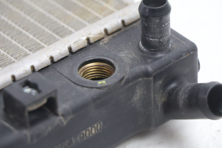 photo de RADIATEUR KYMCO MXU R 250 (2004 - 2010) - État de surface