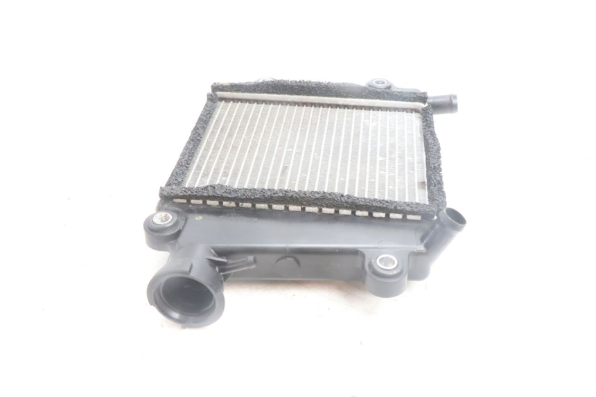 photo de RADIATEUR YAMAHA N-MAX NMAX 125 (2021 - 2024) - Vue d’ensemble