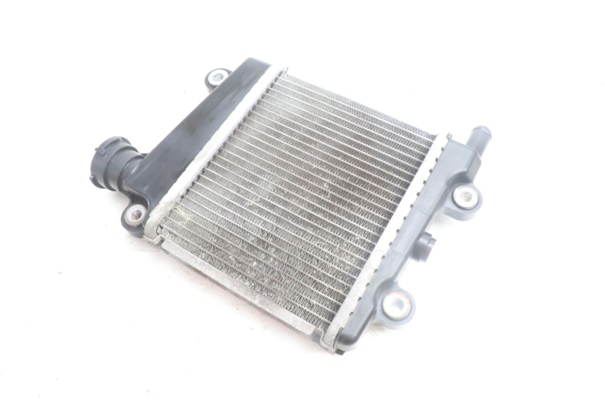 photo de RADIATEUR YAMAHA N-MAX NMAX 125 (2021 - 2024) - État de surface