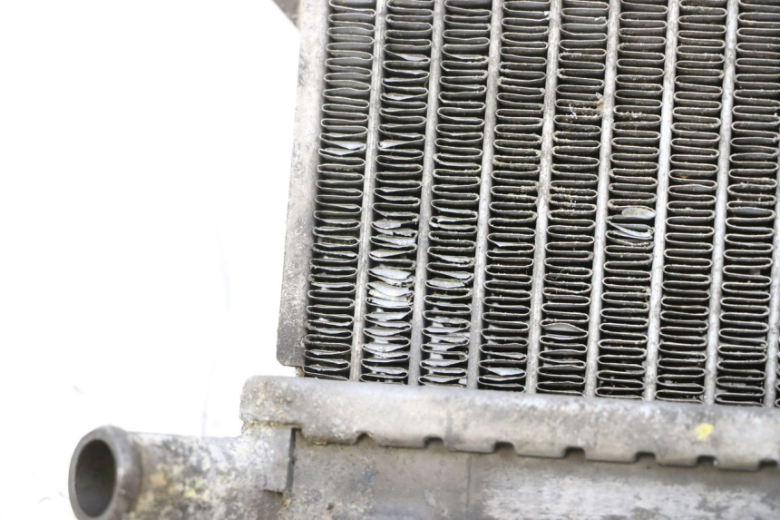 photo de RADIATEUR YAMAHA NEOS NEO'S 4T 50 (2008 - 2016) - Détail de la pièce