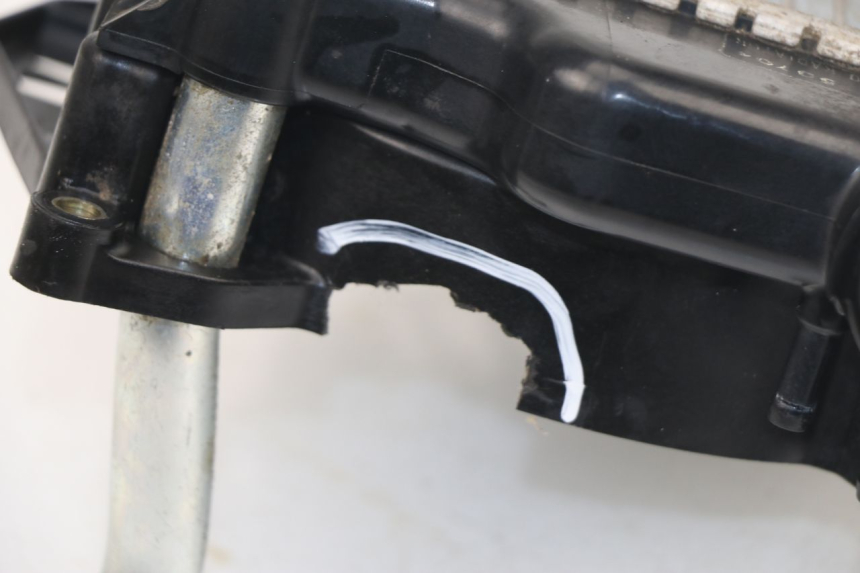 photo de RADIATEUR HONDA NPS ZOOMER 50 (2004 - 2013) - Points de fixation