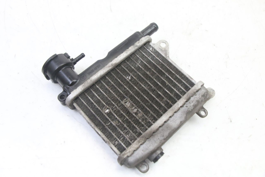 photo de RADIATEUR MBK OVETTO 4T 50 (2008 - 2016)