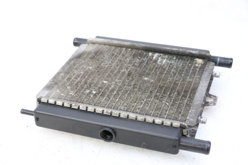 photo de RADIATEUR PEUGEOT SATELIS 125 (2013 - 2018)