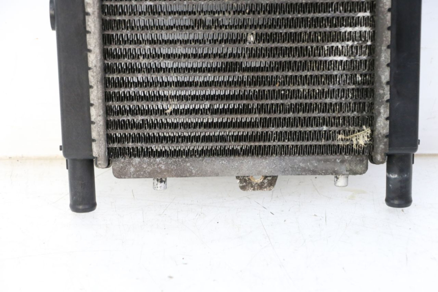 photo de RADIATEUR PEUGEOT SATELIS 125 (2013 - 2018)