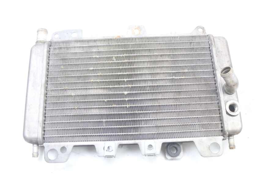 photo de RADIATEUR PIAGGIO BEVERLY 125 (1998 - 2005)