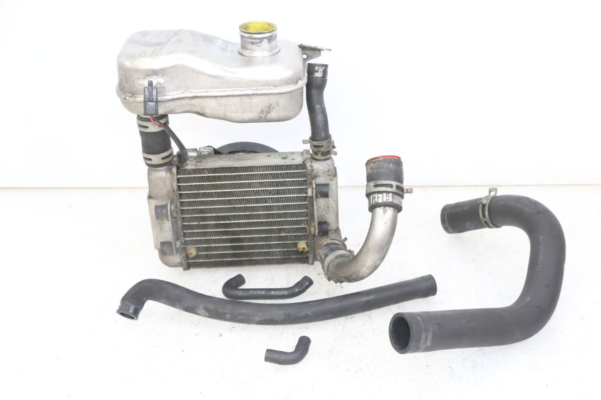 photo de RADIATEUR PEUGEOT SATELIS COMPRESSOR K15 125 (2006 - 2009)