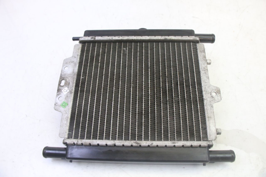 photo de RADIATEUR PEUGEOT SATELIS 125 (2013 - 2018)
