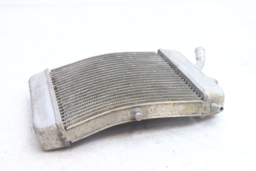 photo de RADIATEUR APRILIA SCARABEO GT 125 (1999 - 2007) - Vue produit