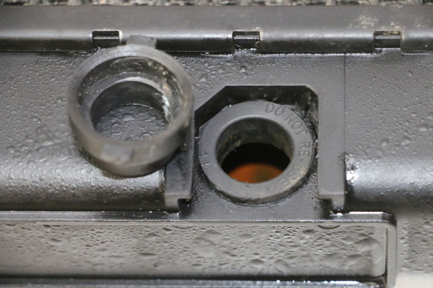 photo de RADIATEUR TRIUMPH SPRINT 900 (1995 - 1998)
