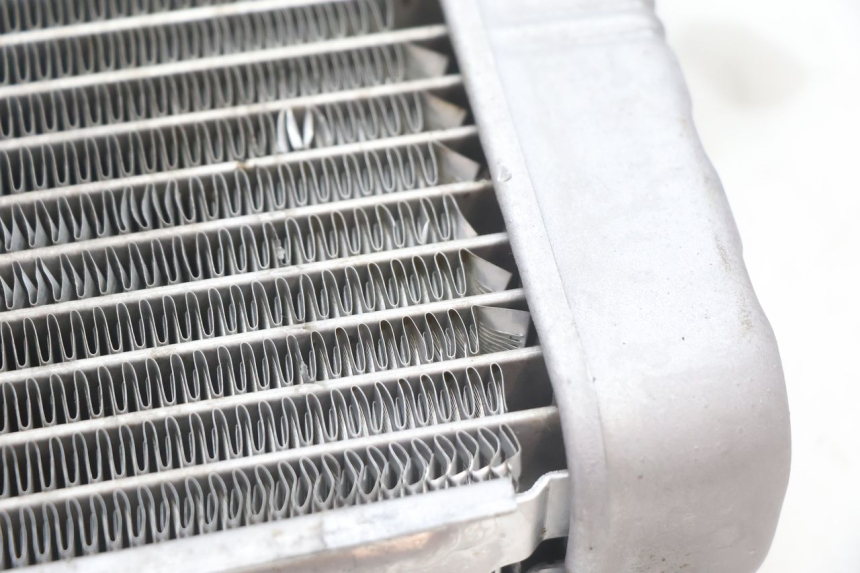 photo de RADIATEUR CAN-AM SPYDER RS 1000 (2008 - 2012) - Détails caractéristiques