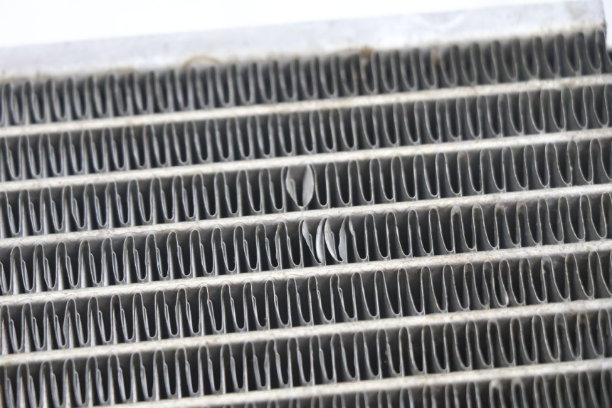 photo de RADIATEUR CAN-AM SPYDER RS 1000 (2008 - 2012) - Autre angle de vue