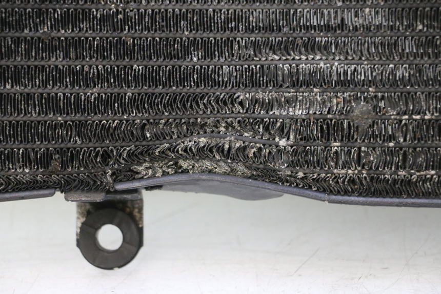 photo de RADIATEUR HONDA ST PAN EUROPEAN 1100 (1990 - 2002) - Détails caractéristiques