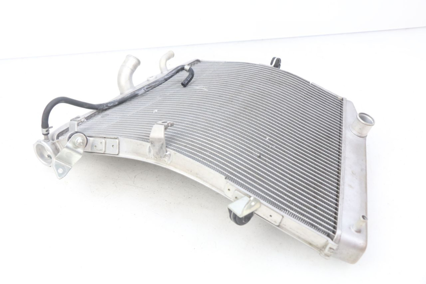 photo de RADIATEUR SUZUKI GSX-R GSXR 750 (2011 - 2016)